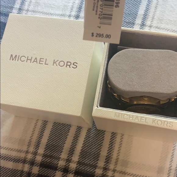 Gold Mk Watch ! - Picture 4 of 4